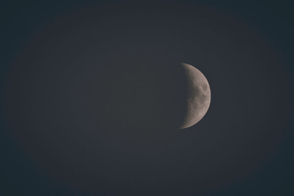 HOW THE MOON AND THE LUNAR CYCLE INFLUENCE SEXUALITY